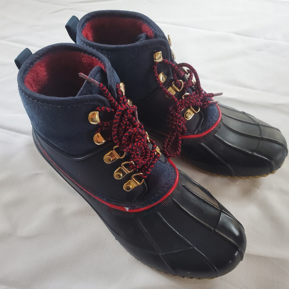 SOLD! No Longer Available:Tommy Hilfiger Womens Duck Boots Lace Up Utility Boots - Picture 9 of 9